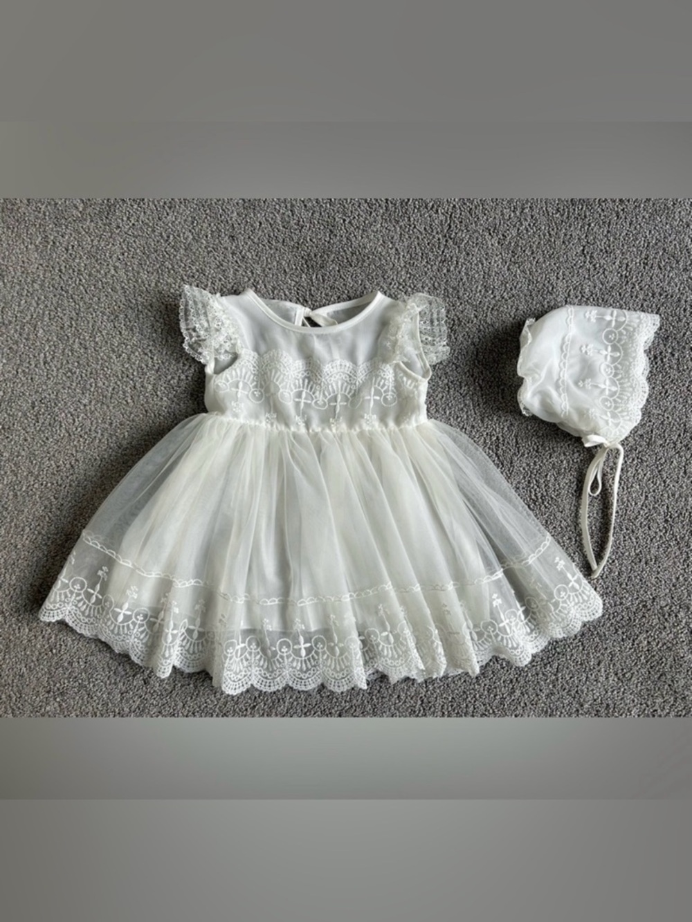 Laurenza's Christening Gown
& Baptism Dress with Bonnet - White Size2T 24M